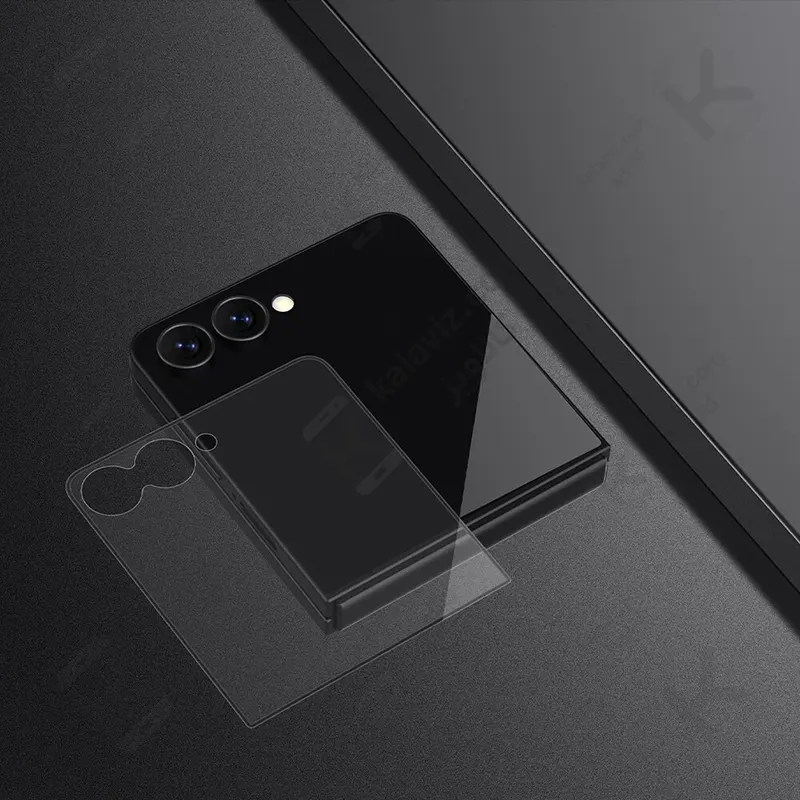 گلس نیلکین CP+ Pro گوشی سامسونگ Z Flip 8